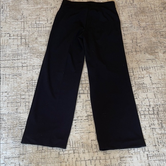 Woman's Hi Rise Black Wide Leg Stretch Pants For Office or Casual - Picture 6 of 8